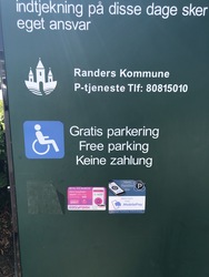 Randers Regnskov -   Indgang og Parkering