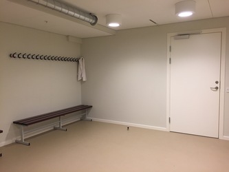Svanepunktet - Genoptræningscenter - Omklædnings- og badefaciliteter i stueplan