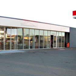N1 - Höfn