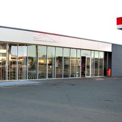 N1 - Höfn