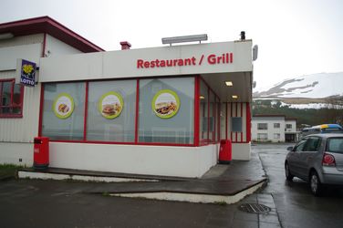 N1 - Húsavík