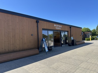 GIVSKUD ZOO - ZOOTOPIA - Indgang, restaurant og mødefaciliteter