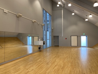 Korsgadehallen - Idrætshal, Dansesal og Bevægelseslokale