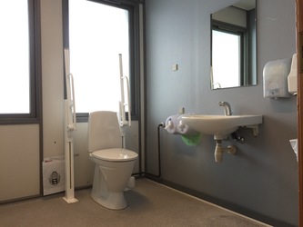 Glostrup Idrætspark - Hal 1 - 4. Handicaptoilet i stueplan