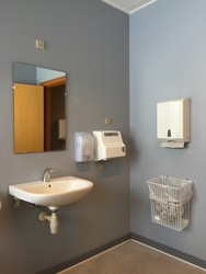 Glostrup Idrætspark - Hal 1 - 4. Handicaptoilet i stueplan