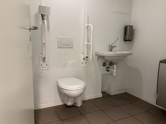 Messe C Fredericia - Messecenter - Toilet i Hal A i kælderen