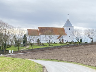 Ovsted Kirkegård og toiletfaciliteter