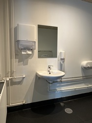 Birkerød Idrætscenter - Toilet på 1. sal