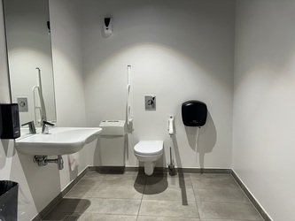 Arena Randers - Toilet i Arena 1 (3 ens toiletter i stuen og på 1.sal)