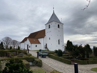 Ovsted Kirkegård og toiletfaciliteter