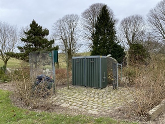 Ovsted Kirkegård og toiletfaciliteter