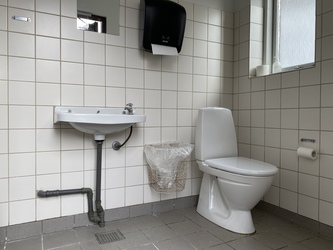 Tåning Kirkegård og toiletfaciliteter