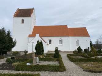 Tåning Kirkegård og toiletfaciliteter