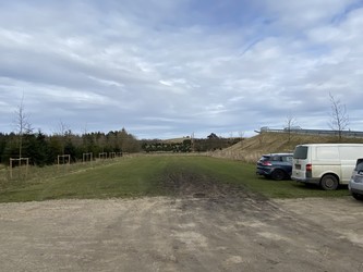 Hylke Kirkegård og toiletfaciliteter