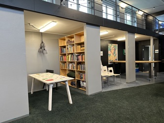 Byens Hus - 3. Bibliotek og lokaler til unge på 2. sal