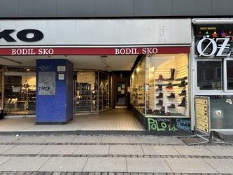 Hudklinikken v. Edgar Lauritzen