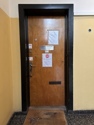 Hudklinikken v. Edgar Lauritzen