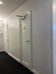 Hudklinikken v. Edgar Lauritzen