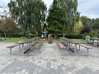 Djurs Sommerland -  Parkering, indgang og rundt i parken