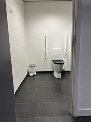 Fuglsangcentret - 6. Handicaptoilet ved receptionen