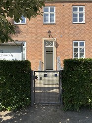 Hudlæge Anne Lerbæk Jørkov - via alternativ indgang