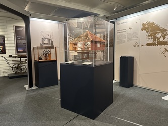 Kroppedal Museum -  Udstillingen