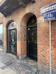 Speciallæge i øre, næse og halssygdomme Lars Sebbesen