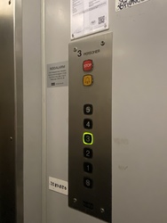 Speciallæge i øre, næse og halssygdomme Lars Sebbesen