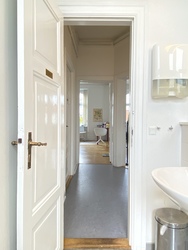 Speciallæge i øre, næse og halssygdomme Lars Sebbesen