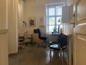 Speciallæge Henning Bliddal