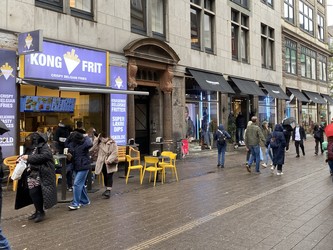 Øjenlæge Christoffer Ostri