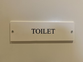 Øjenlæge Christoffer Ostri