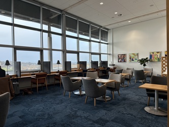 Billund Lufthavn - Cafeer og Lounges - King Amlet Lounge