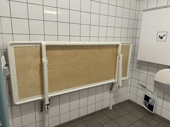 Billund Lufthavn - Ankomst - Toilet ved bagagebånd 4