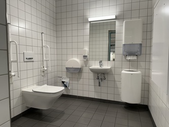 Billund Lufthavn - Ankomst - Toilet ved bagagebånd 5