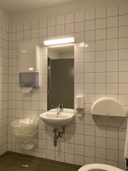 Billund Lufthavn - I forhallen - Toilet på 1. sal