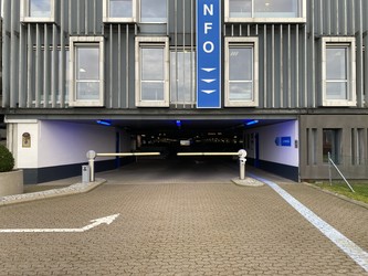 Billund Lufthavn -  Afrejse - Parkering med kassebil