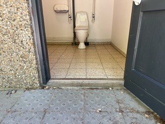 Givskud Zoo - Zootopia - Område P1 - Handicaptoilet