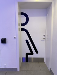 Aalborg Kongres og Kultur Center - Toilet i Foyeren