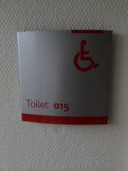 Ikast Rådhus - Handicaptoilet i stueplan