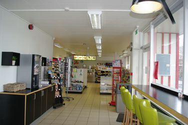 N1 - Húsavík - Þjónusta/veitingar