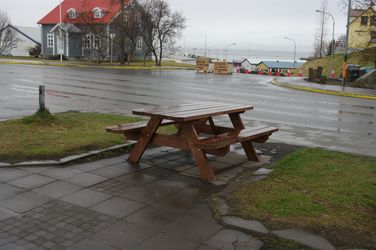 N1 - Húsavík - Þjónusta/veitingar