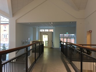 Faxe Sundhedscenter - Bygning 5 via Hovedindgangen - 1. Foredragssal og mødelokaler