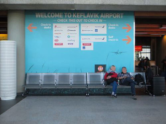 Keflavíkurflugvöllur - Brottför/Departure