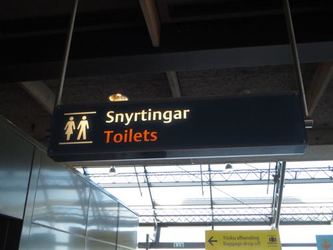 Keflavíkurflugvöllur - Brottför/Departure
