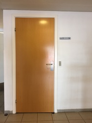 Danhostel Faxe - Hovedbygning - Handicaptoilet i forhal