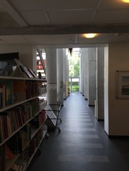 Hørsholm Skole -  2. Bygning B - Skolebibliotek og IT-rum