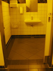 Handicaptoilet ved Trappetorvet