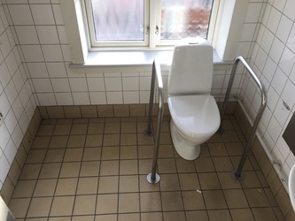 Busterminalen i Bjerringbro - Handicaptoilet