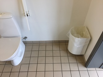 Smørum Idrætscenter - 4. Handicaptoilet i forhal